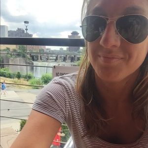 Meet your Posher, Lindsay